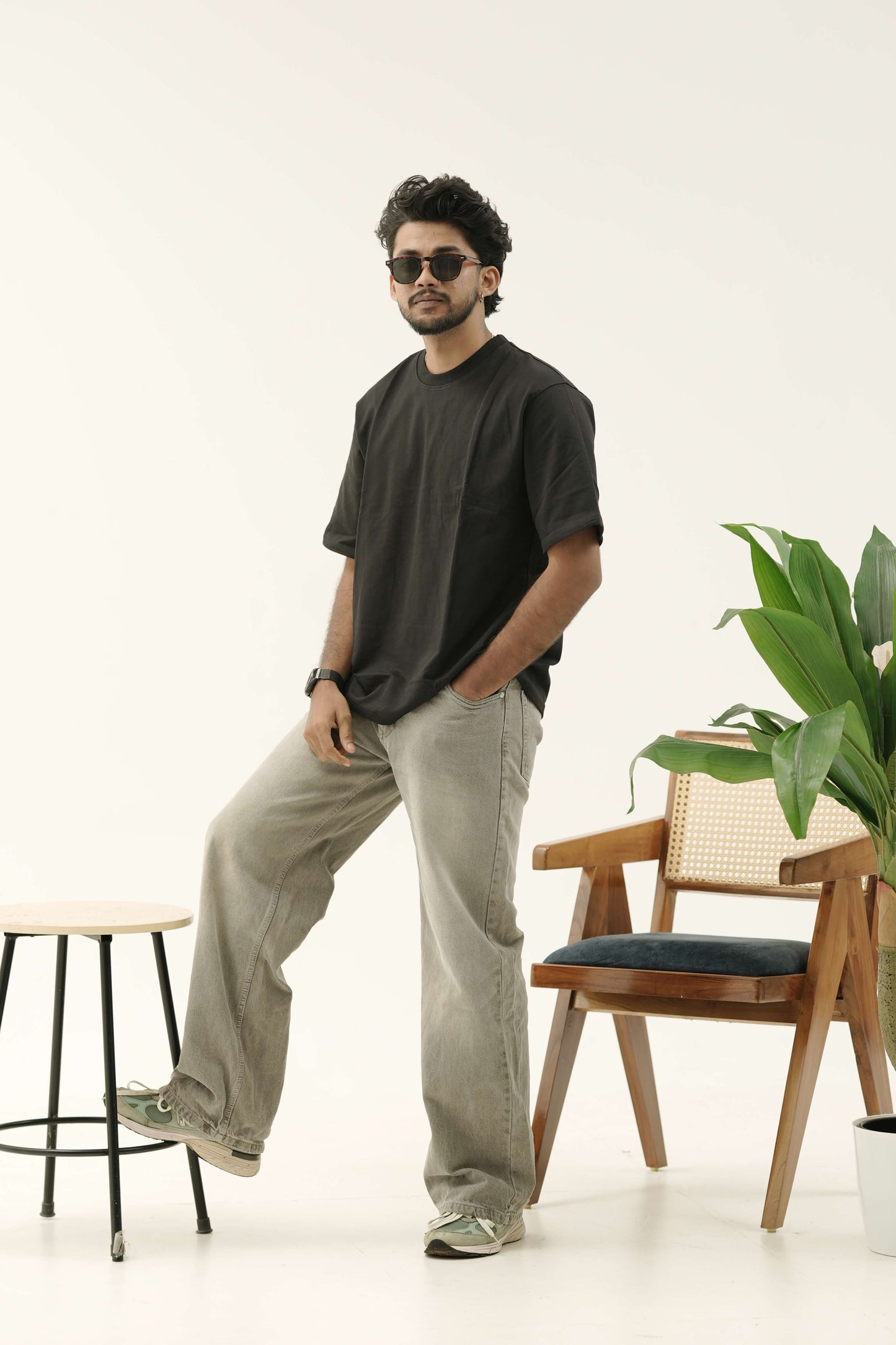 Classic Black Oversized Essential T-Shirt